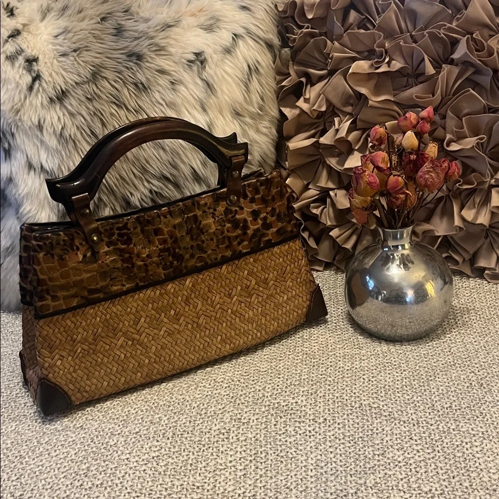 Woven Womens Brown Tan Straw Rattan Leopard Animal Print Wood Handle Handbag
